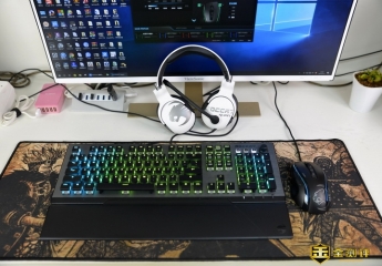 【金测评】冰豹瓦肯Vulcan120电竞机械键盘:酷炫灯光、泰坦轴手感、集齐冰豹全家桶