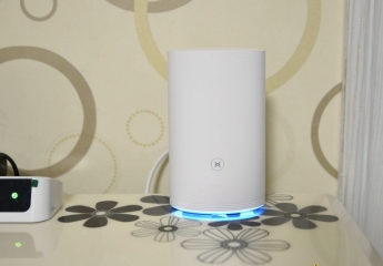【金测评】华为路由Q2 Pro子母路由:WIFI覆盖全屋,到哪里都能接网线