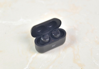 【金测评】泰捷JEET AIR PLUS真无线蓝牙耳机试用:音质HIFI,自带APP可升级,玩法更多样