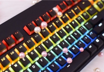 手感出色，炫酷键帽，罗技G610彩色键帽机械游戏键盘