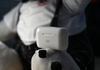 【金测评】JEET Air Plus值得一试:高通加持音质升级,还配上了APP