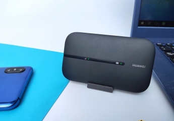 【金测评】华为随行WiFi 3:小巧便携,可以移动的无线路由器