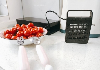 【金测评】小尼熊果蔬净化消毒机：颜值在线，功能高大上，厨房小家电天花板