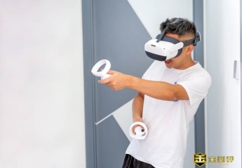 【金测评】Pico Neo 3 VR一体机评测体验：能玩游戏能看电影，带你体验什么叫沉浸