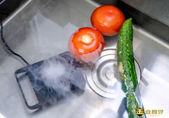 【金测评】小尼熊果蔬清洗机评测:拒绝农药,激素抗生素,让食品更安全放心