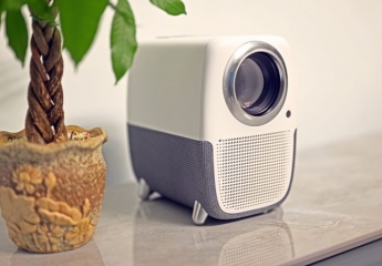 【金测评】鱼和熊掌可以兼得,全能的性价比之王,泰捷WEBO T1S投影仪