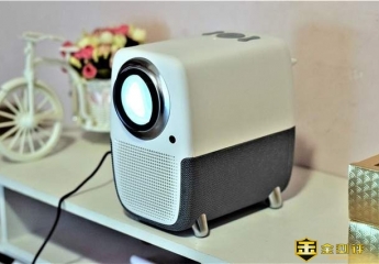 真1080P泰捷WEBOX T1S投影体验:3000元以内性价比首选?