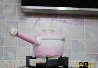 【金测评】帝伯朗童趣乐园多用锅上手：美观可爱的小厨具，功能多样的小奶锅