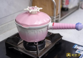 【金测评】帝伯朗旋转木马多用锅评测:城市精英们的高品质生活小锅