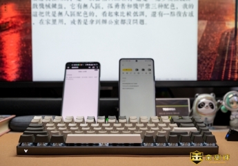 【金测评】雷柏V700-8A上手:轴体配色选择丰富的机械键盘,能同时连接五台设备