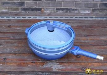 【金测评】帝伯朗城际系列多用锅上手:美观结实的多用锅,能炒能煮还省电