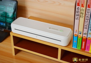 【金测评】咕咕机A4错题打印机:文具盒大小,兼容4种纸张,无墨打印更高效