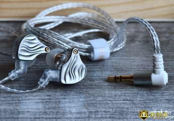 【金测评】杀疯了!入门烧友推荐,79元HiFi耳机有多卷?