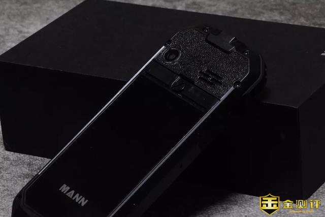 【金测评】MANN S2三防手机体验：强悍性能，无惧暴击