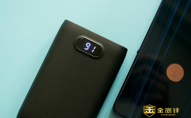 ORICO奥睿科10000mAh移动电源:不要因为手机没电而错失机会