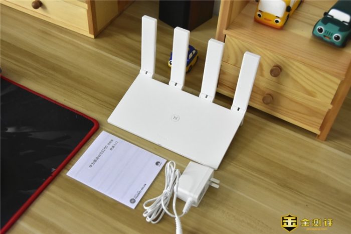 华为路由WS5200有颜有料：凌霄四核处理器加持
