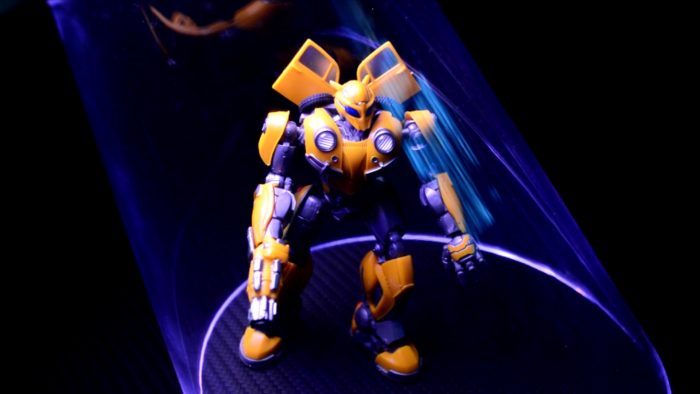 【金测评】UESPECTRO盲盒聚光小夜灯,可炫酷可温馨,给手办一个多彩舞台